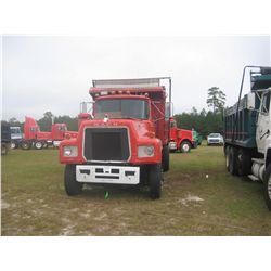 1986 MACK RS686LS T/A DUMP