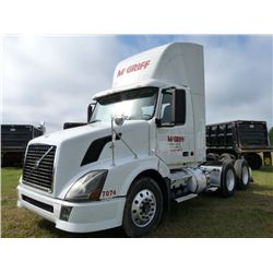 2007 VOLVO VNL64T TRUCK TRACTOR