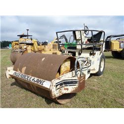 INGERSOLL RAND SP48 VIBRATORY ROLLER