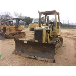 CAT D3C SERIES III CRAWLER TRACTOR