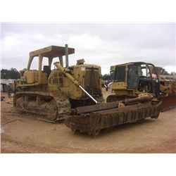 CAT D8K CRAWLER TRACTOR