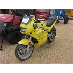 1997 SUZUKI GSX3 MOTORCYCLE