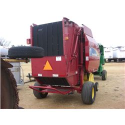 NEW HOLLAND BR7070 ROUND HAY BALER