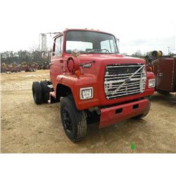 1990 FORD L8000 S/A TRUCK TRACTOR