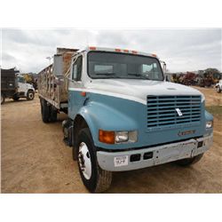 2000 INTERNATIONAL 4900 S/A FLATBED