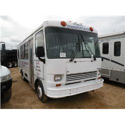 2000 GOSHEN COACH S/A BUS