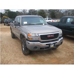 2003 GMC 2500 4X4 PICKUP