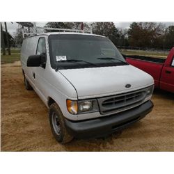 2002 FORD CARGO VAN E150