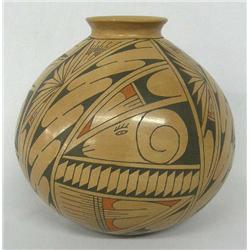 Mata Ortiz Polychrome Pot by Julio Pena