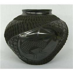 Mata Ortiz Textured Black Rabbit Pot by M. Olivas