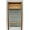 Image 2 : Antique Glass Wash Board