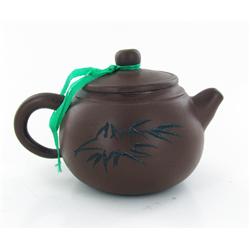 Chinese Collectible Yixing Clay Teapot (DEC-348)