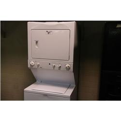 KENMORE WHITE STACKING WASHER DRYER SET
