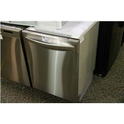 LG STAINLESS STEEL DIRECT DRIVE DISHWASHER WITH