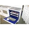 Image 3 : LG WHITE CONVECTION OVEN WITH 5 BURNER COOKTOP
