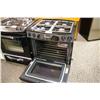 Image 2 : JENN-AIR STAINLESS STEEL OVEN WITH GAS COOKTOP