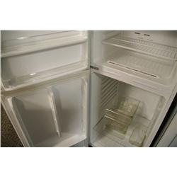 IMANA WHITE FRIDGE & FREEZER