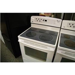 LG WHITE CONVECTION OVEN WITH 5 BURNER COOKTOP