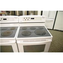 LG WHITE CONVECTION OVEN WITH 5 BURNER COOKTOP