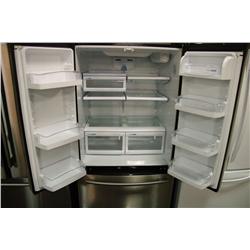 LG STAINLESS STEEL DOUBLE DOOR FRIDGE WITH PULL