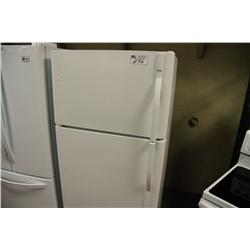 KENMORE WHITE FRIDGE/FREEZER
