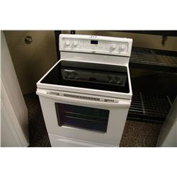 WHIRLPOOL WHITE CONVECTION WITH 5 BURNER COOK TOP