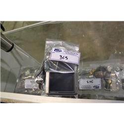 2 GARMIN GPS