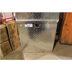 ALUMINUM TRAILER TONGUE TOOL BOX