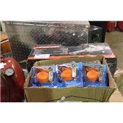 BOX OF RATCHET TIE DOWNS