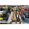 Image 1 : LOT OF LARGE TOOLS