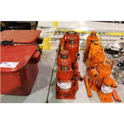 LOT OF BOTTLE JACKS