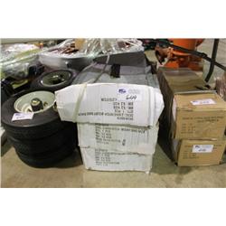 LOT OF HITCH MOUNT BIKE RACKS