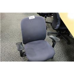 TEKNION AMICUS GREY ERGONOMIC TASK CHAIR