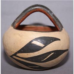 SANTO DOMINGO POTTERY BASKET