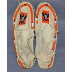 PLAINS BEADED MOCCASINS