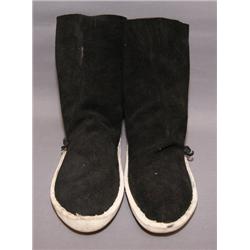 PUEBLO MOCCASINS