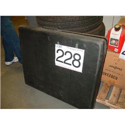 BI-FOLD UTILITY TABLE BLACK  (1X)
