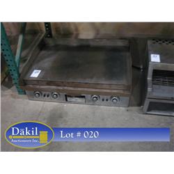 3' 4 BURNER ELECTRIC FLAT TOP GRILL