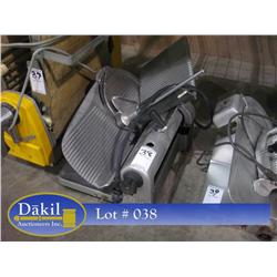 HOBART DELI SLICER
