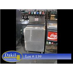 6 HEAD SODA DISPENSER WITH ICE BIN