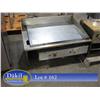 Image 1 : KEATING 3' FLAT TOP GAS GRILL