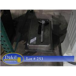 LIDS & SCRAPER (X4)