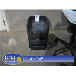 BOOSTER SEATS (X3)