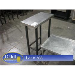 1'X2' S/S TABLE