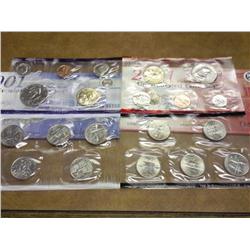 2001 US MINT SET (UNC) P/D