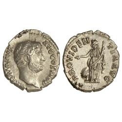 Denario. Acuñada el 134-138 d.C. ADRIANO. Anv.: HADRIANVS AVG. COS. III P. P. Cabeza descubierta a d