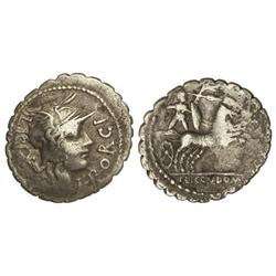 Denario. 118 a.C. PORCIA-8. Lucius Porcius Licinius. Rev.: Guerrero Bituito, con escudo y carnyx en