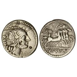 Denario. 120 a.C. TVLLIA-1. M. Tullius. Rev.: Victoria con palma en cuadriga, debajo de los caballos