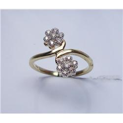 18 Karat Gold Diamonds Ring .23 Carat Diamonds 2.18 Grams Weight