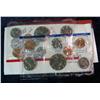 Image 1 : 327. 1992 U.S. Mint Set. In original cellophane and envelope.